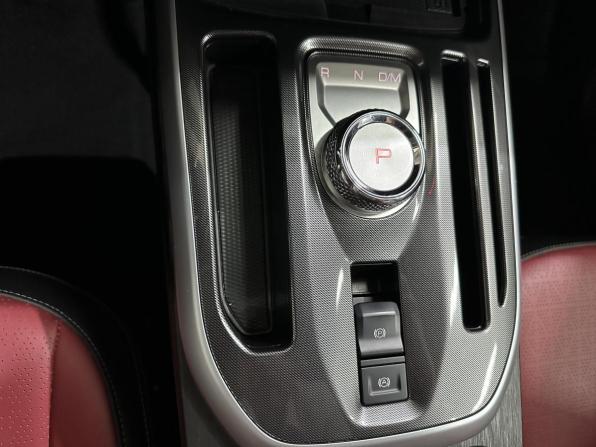 Haval Jolion I Рестайлинг с пробегом 2024 года, цена 2 144 000 рублей, 25923 км, внедорожник, Автокод Объявления