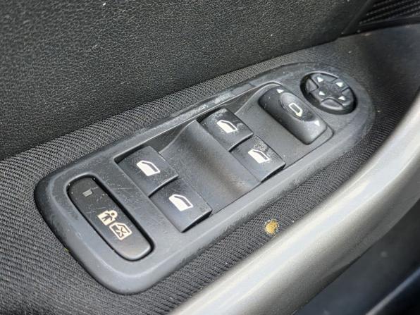 Peugeot 308 I с пробегом 2009 года, цена 310 000 рублей, 310777 км, хэтчбек, Автокод Объявления