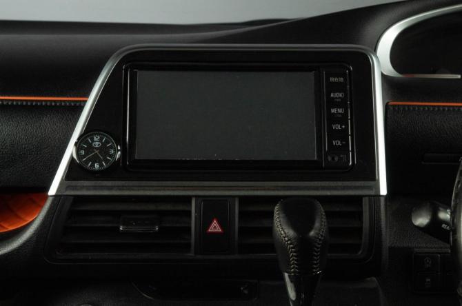Toyota Sienta I Рестайлинг 2 с пробегом 2021 года, цена 1 539 000 рублей, 98540 км, компактвэн, Автокод Объявления