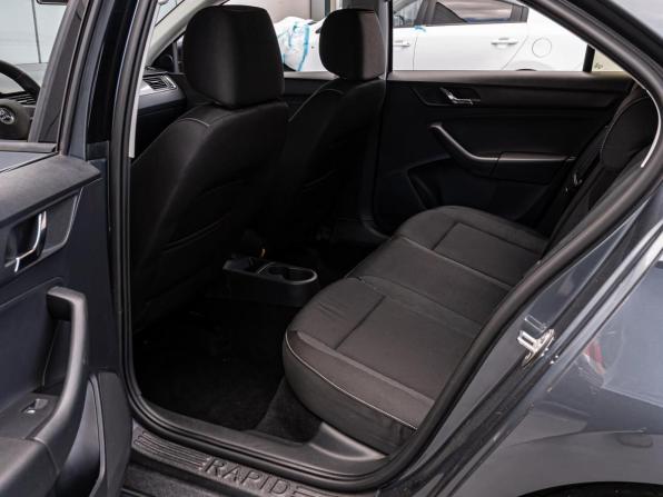 Skoda Rapid I с пробегом 2014 года, цена 1 170 000 рублей, 149323 км, лифтбек, Автокод Объявления