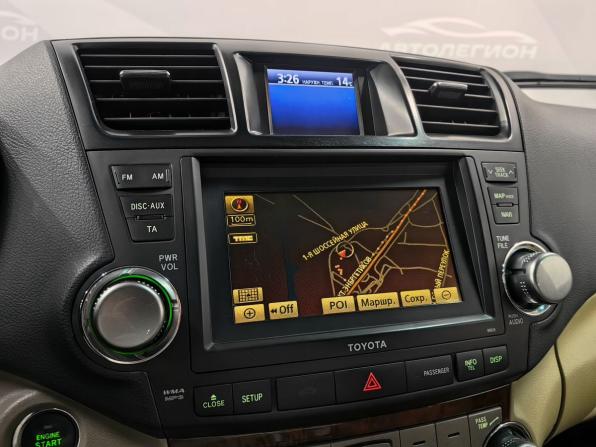 Toyota Highlander II (XU40) Рестайлинг с пробегом 2012 года, цена 2 350 000 рублей, 258480 км, внедорожник, Автокод Объявления