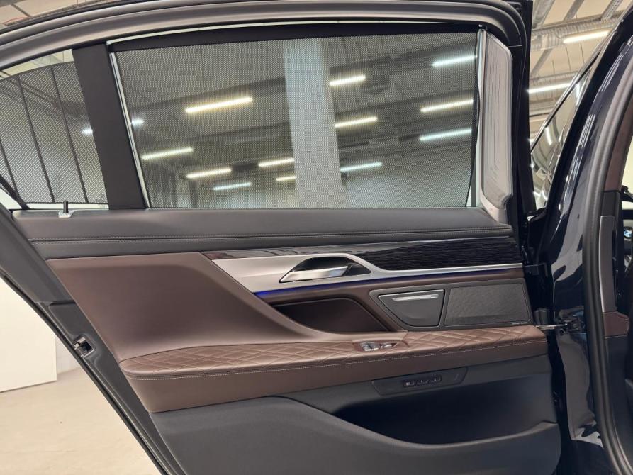 BMW 7 серии VI (G11/G12) Рестайлинг Санкт-Петербург  - изображение 20