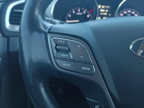 Hyundai Santa Fe III Рестайлинг с пробегом 2015 года, цена 1 870 000 рублей, 109942 км, внедорожник, Автокод Объявления