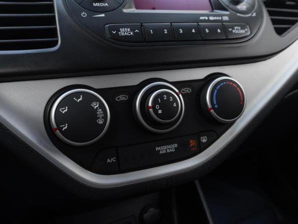 Kia Picanto II с пробегом 2012 года, цена 925 000 рублей, 125747 км, хэтчбек, Автокод Объявления