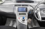 Toyota Prius III Рестайлинг (XW30) Барнаул  - изображение 44