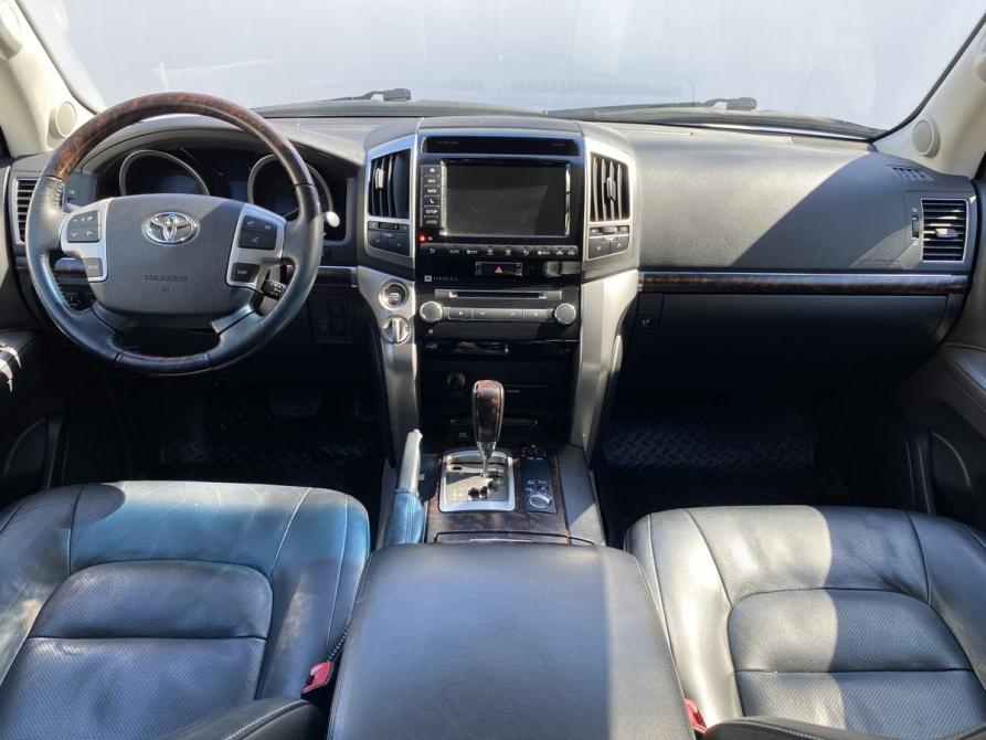 Toyota Land Cruiser 200 Series Рестайлинг 1 Москва  - изображение 12