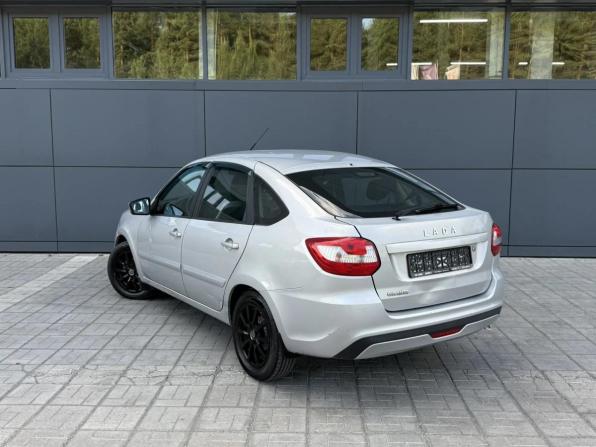 Lada (ВАЗ) Granta I Рестайлинг с пробегом 2019 года, цена 479 000 рублей, 168000 км, хэтчбек, Автокод Объявления