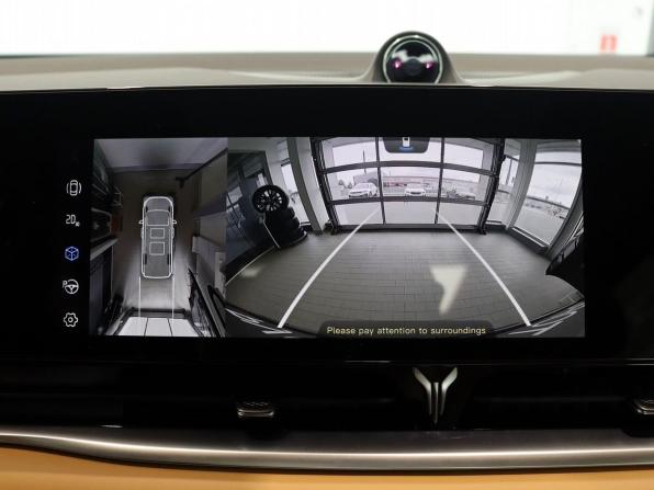 Voyah Dream I с пробегом 2023 года, цена 4 990 000 рублей, 31333 км, минивэн, Автокод Объявления