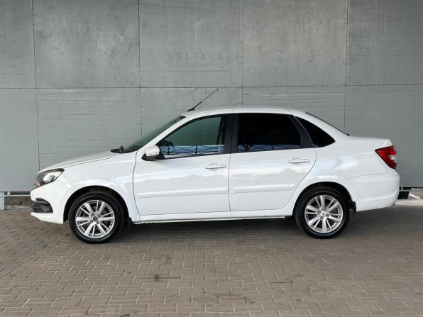 Lada (ВАЗ) Granta I Рестайлинг с пробегом 2021 года, цена 772 000 рублей, 56000 км, седан, Автокод Объявления