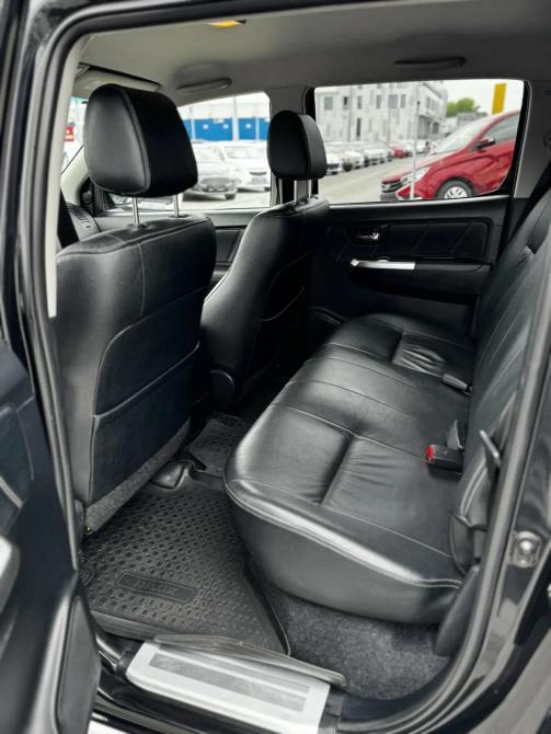 Toyota Hilux VII Рестайлинг Тюмень  - изображение 18
