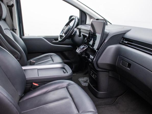 Hyundai Staria I с пробегом 2021 года, цена 5 408 000 рублей, 73232 км, минивэн, Автокод Объявления
