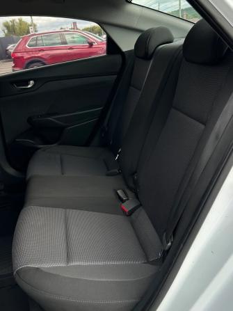 Hyundai Solaris II с пробегом 2019 года, цена 1 325 000 рублей, 120600 км, седан, Автокод Объявления