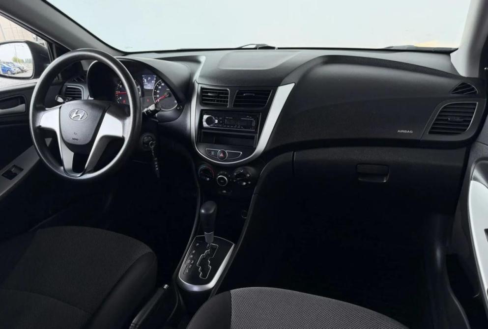 Hyundai Solaris I Киров  - изображение 11