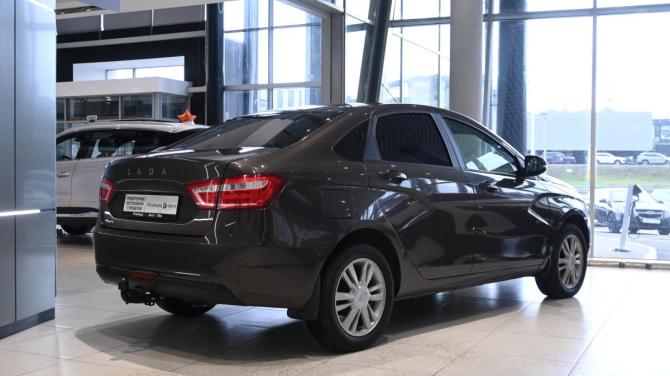 Lada (ВАЗ) Vesta I с пробегом 2018 года, цена 795 000 рублей, 166867 км, седан, Автокод Объявления