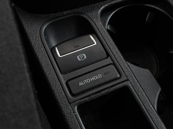 Volkswagen Tiguan I Рестайлинг с пробегом 2013 года, цена 1 020 000 рублей, 176137 км, внедорожник, Автокод Объявления