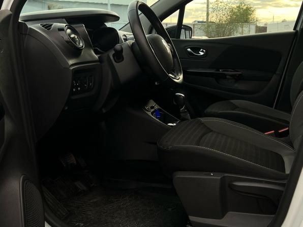 Renault Kaptur I с пробегом 2019 года, цена 1 399 000 рублей, 157950 км, внедорожник, Автокод Объявления