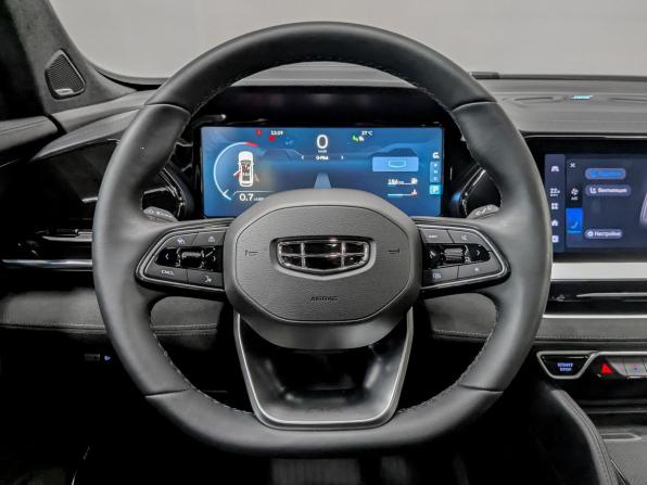 Geely Monjaro I с пробегом 2025 года, цена 4 100 000 рублей, 6013 км, внедорожник, Автокод Объявления