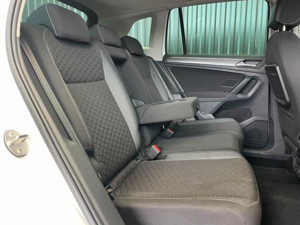 Volkswagen Tiguan II с пробегом 2018 года, цена 1 847 000 рублей, 193192 км, внедорожник, Автокод Объявления