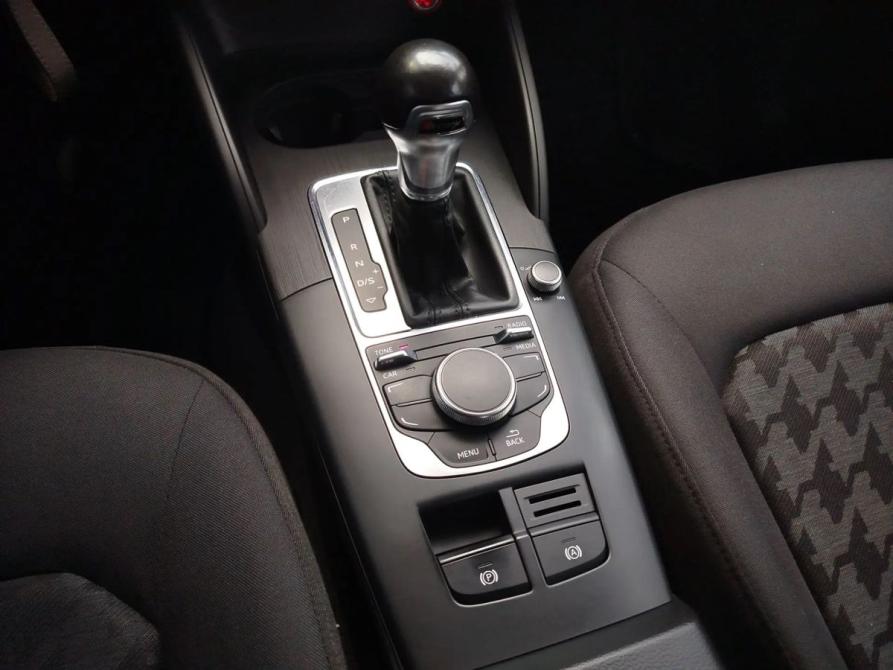 Audi A3 III (8V) Москва  - изображение 17