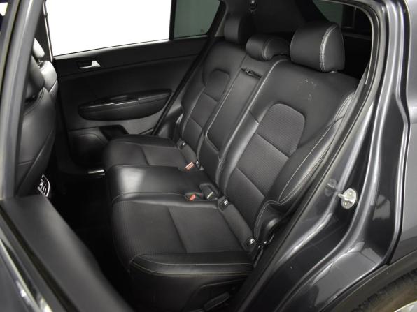 Kia Sportage IV с пробегом 2018 года, цена 1 698 100 рублей, 188567 км, внедорожник, Автокод Объявления
