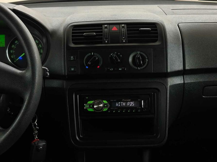 Skoda Fabia II Рестайлинг Москва  - изображение 6