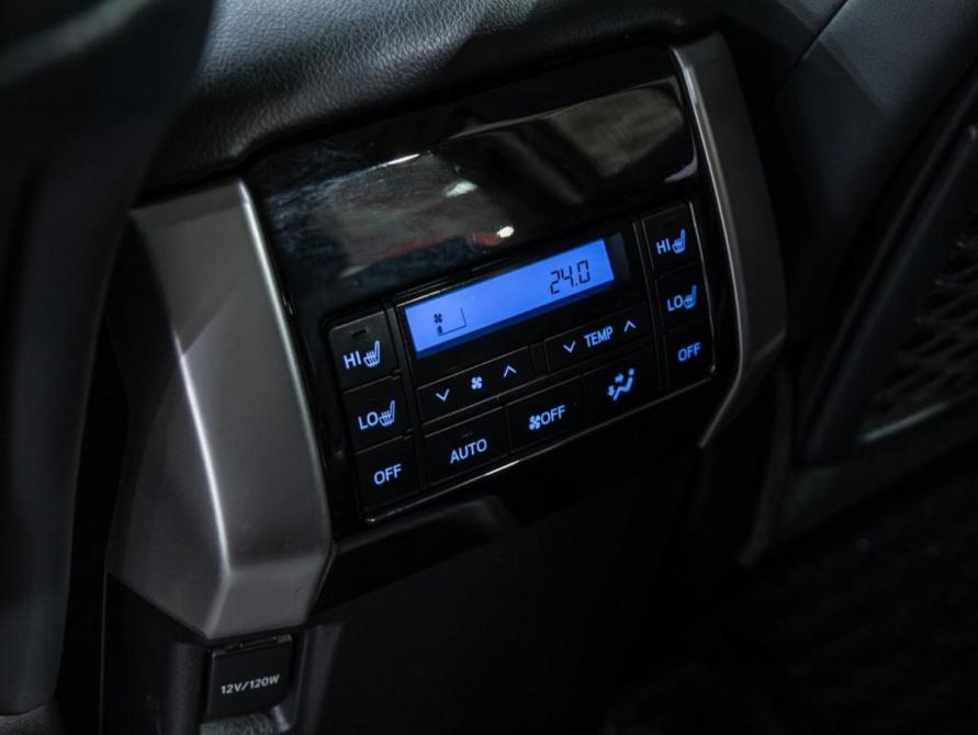 Toyota Land Cruiser Prado 150 Series Рестайлинг 2 Санкт-Петербург  - изображение 18