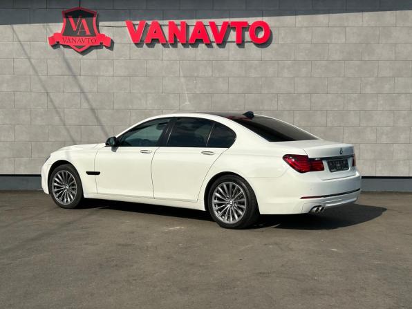 BMW 7 серии V (F01/F02/F04) Рестайлинг с пробегом 2015 года, цена 2 050 000 рублей, 273100 км, седан, Автокод Объявления