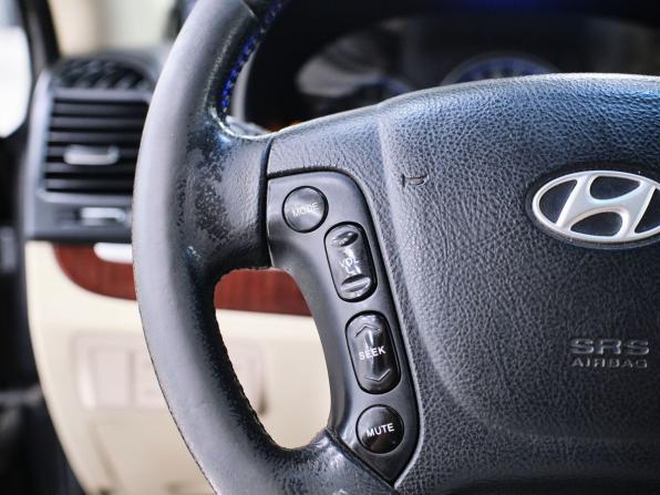 Hyundai Santa Fe II с пробегом 2008 года, цена 984 000 рублей, 243776 км, внедорожник, Автокод Объявления