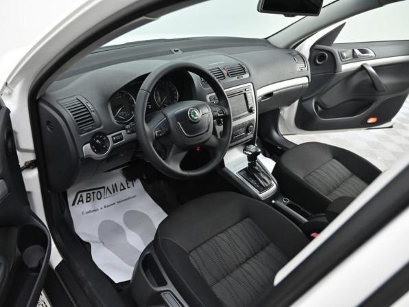 Skoda Octavia II (A5) Рестайлинг с пробегом 2012 года, цена 625 000 рублей, 146584 км, лифтбек, Автокод Объявления