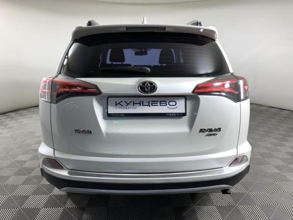 Toyota RAV4 IV (XA40) Рестайлинг с пробегом 2018 года, цена 2 420 000 рублей, 83284 км, внедорожник, Автокод Объявления