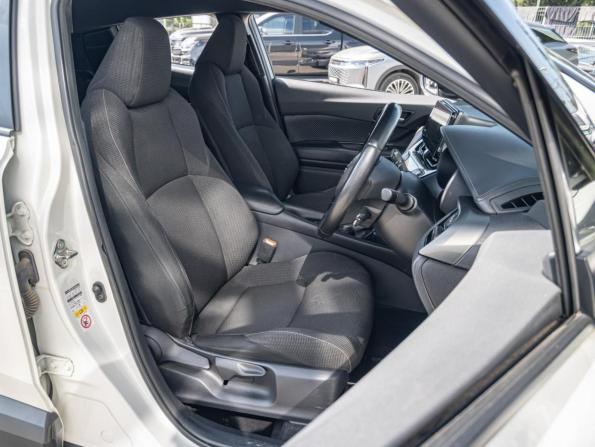 Toyota C-HR I с пробегом 2019 года, цена 2 280 000 рублей, 83795 км, внедорожник, Автокод Объявления