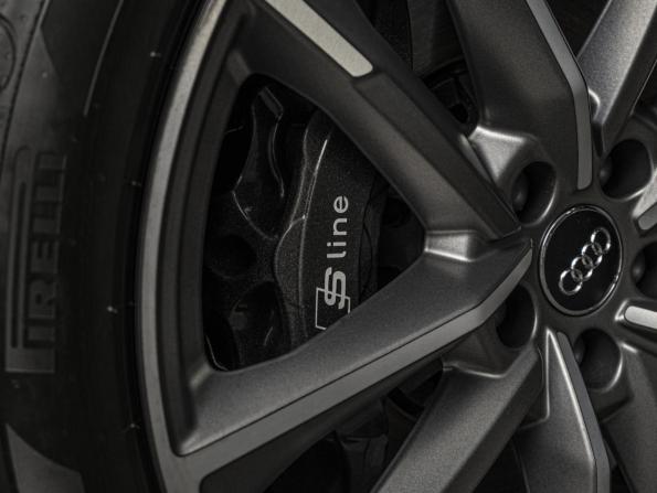 Audi A6 V (C8) с пробегом 2019 года, цена 4 970 000 рублей, 77948 км, седан, Автокод Объявления