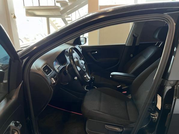 Volkswagen Polo V с пробегом 2012 года, цена 734 000 рублей, 157206 км, седан, Автокод Объявления