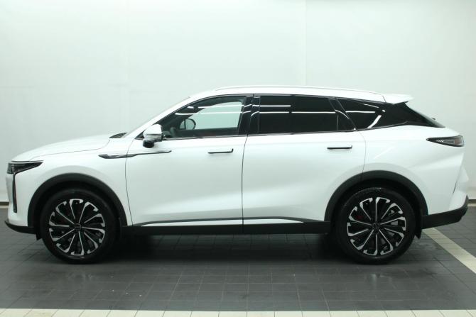 Exeed RX с пробегом 2023 года, цена 3 590 000 рублей, 17306 км, внедорожник, Автокод Объявления