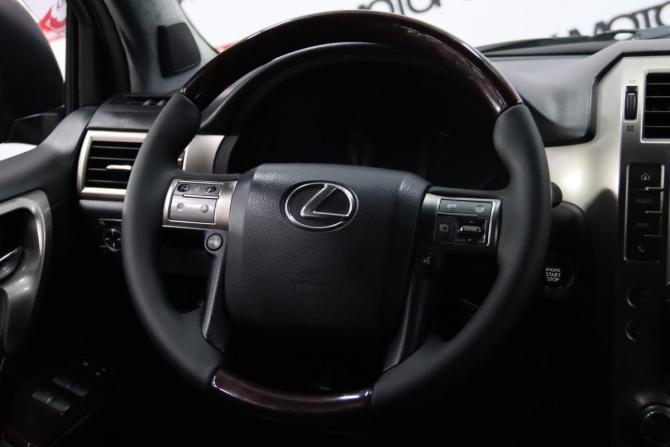 Lexus GX II Рестайлинг с пробегом 2014 года, цена 4 095 950 рублей, 210194 км, внедорожник, Автокод Объявления