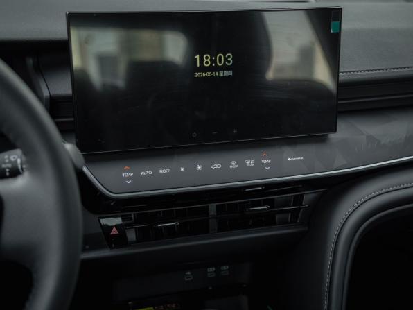 Toyota Camry IX (XV80) China Market с пробегом 2025 года, цена 4 700 000 рублей, 50 км, седан, Автокод Объявления