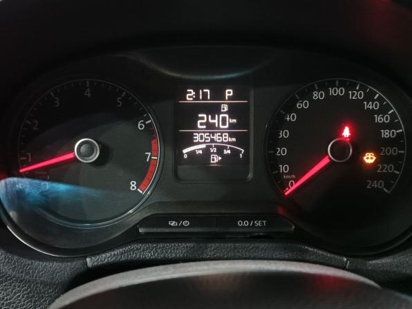 Volkswagen Polo V Рестайлинг с пробегом 2018 года, цена 680 000 рублей, 305460 км, седан, Автокод Объявления