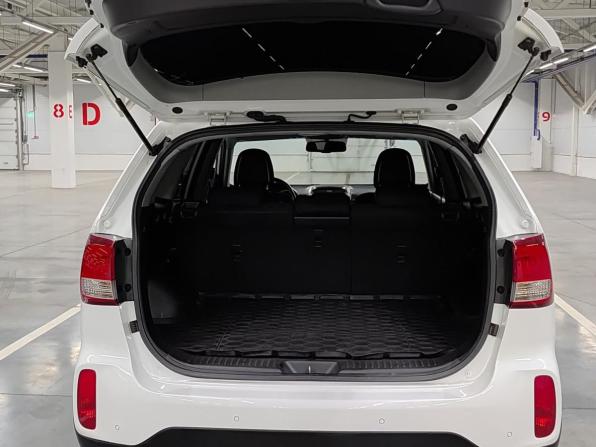 Kia Sorento II Рестайлинг с пробегом 2019 года, цена 1 950 000 рублей, 195106 км, внедорожник, Автокод Объявления