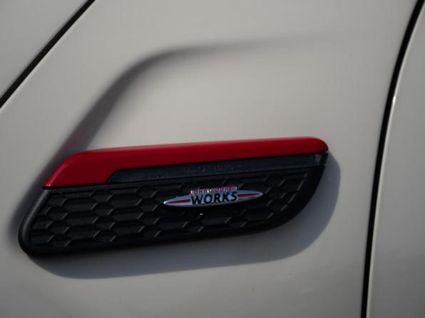 Mini Hatch III (F55/F56) Рестайлинг 2 с пробегом 2021 года, цена 3 848 000 рублей, 65900 км, хэтчбек, Автокод Объявления