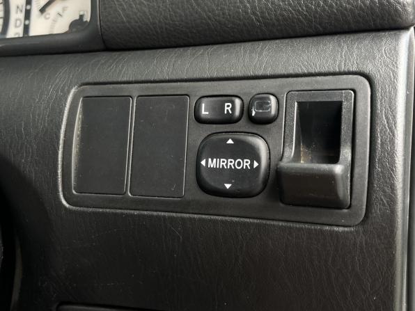 Toyota Allex I с пробегом 2001 года, цена 388 000 рублей, 355084 км, хэтчбек, Автокод Объявления