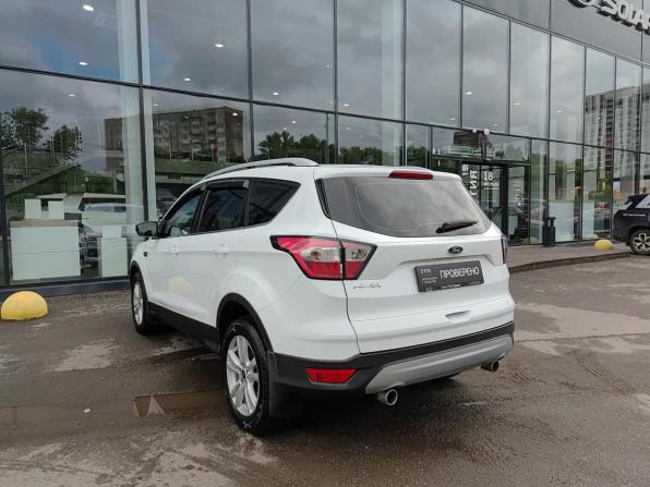 Ford Kuga II Рестайлинг с пробегом 2017 года, цена 1 899 800 рублей, 67258 км, внедорожник, Автокод Объявления