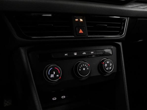Volkswagen Taos I с пробегом 2021 года, цена 2 189 000 рублей, 99065 км, внедорожник, Автокод Объявления