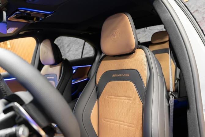 Новый Mercedes-Benz E-Класс AMG VI (W214) 2025 года, цена 15 490 000 рублей, седан, Автокод Объявления