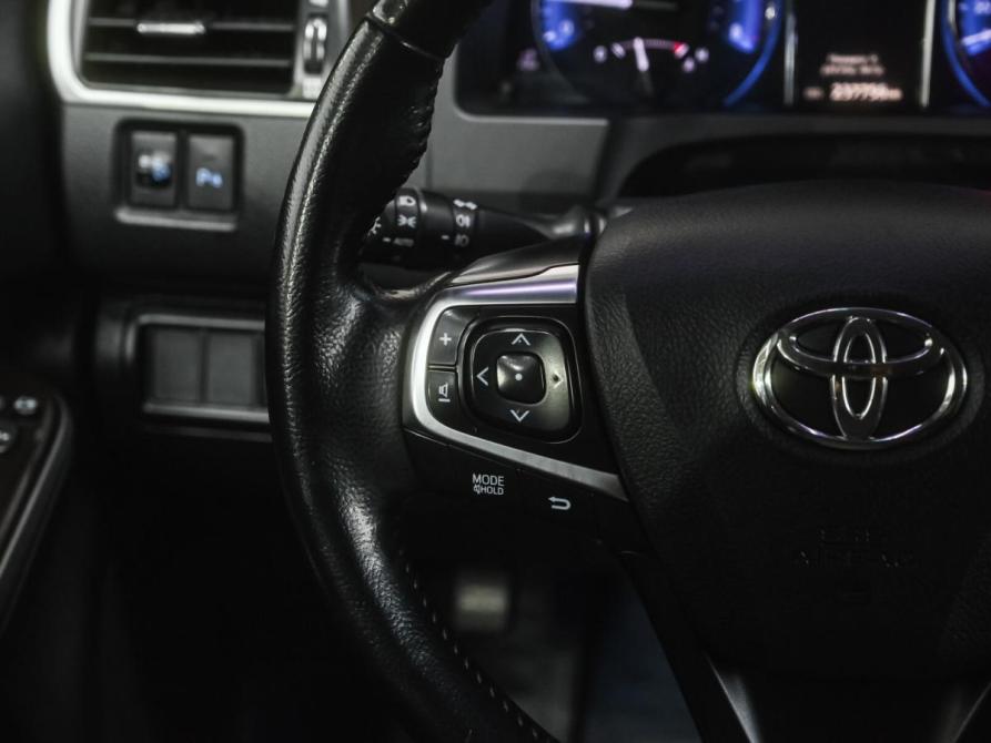 Toyota Camry VII (XV50) Рестайлинг Челябинск  - изображение 19