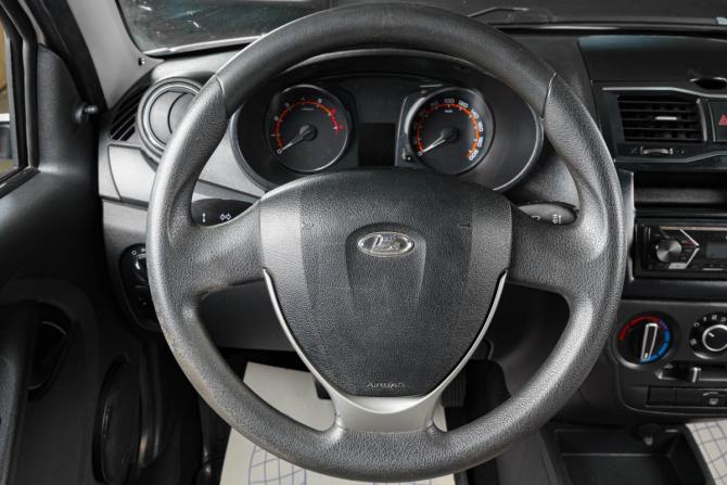 Lada (ВАЗ) Granta I Рестайлинг с пробегом 2019 года, цена 619 000 рублей, 107000 км, седан, Автокод Объявления