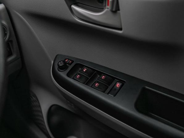 Toyota Passo III Рестайлинг с пробегом 2019 года, цена 905 000 рублей, 73303 км, хэтчбек, Автокод Объявления