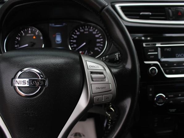 Nissan Qashqai II с пробегом 2016 года, цена 1 450 000 рублей, 129259 км, внедорожник, Автокод Объявления