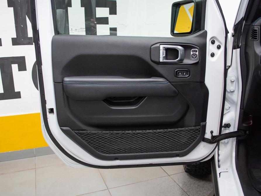 Jeep Wrangler IV (JL) Новосибирск  - изображение 8
