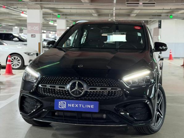 Новый Mercedes-Benz GLA II (H247) Рестайлинг 2025 года, цена 5 990 000 рублей, внедорожник, Автокод Объявления