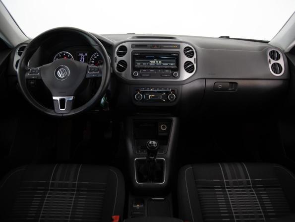 Volkswagen Tiguan I Рестайлинг с пробегом 2015 года, цена 1 199 000 рублей, 135537 км, внедорожник, Автокод Объявления